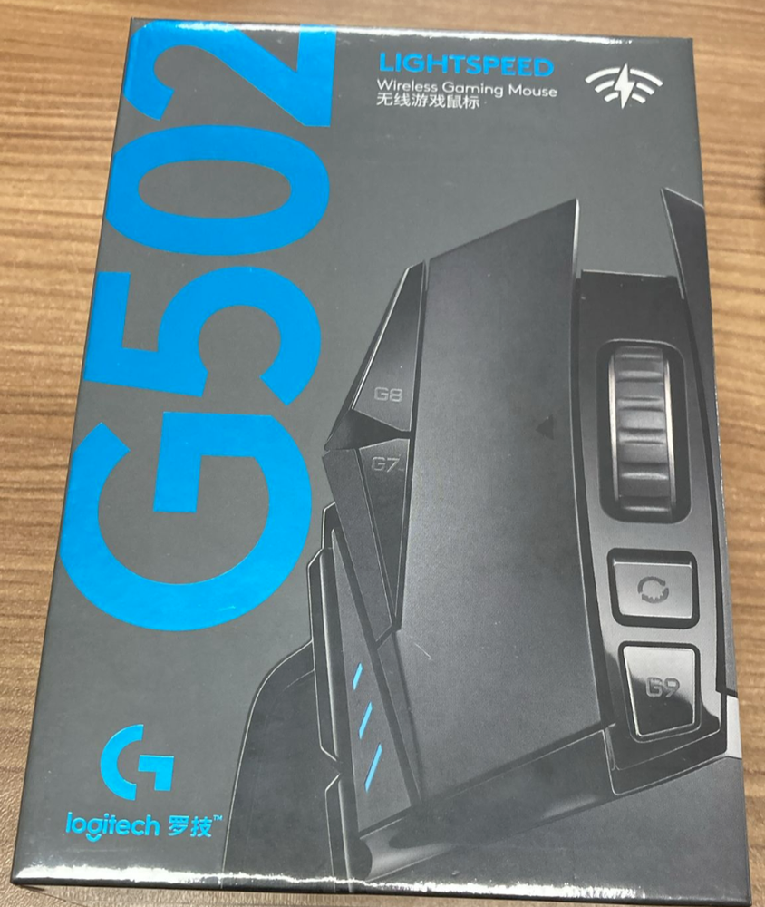 Logitech G502 Lightspeed Wireless RGB Gaming Mouse with HERO Sensor 11 Programmable Buttons LIGHTSYNC