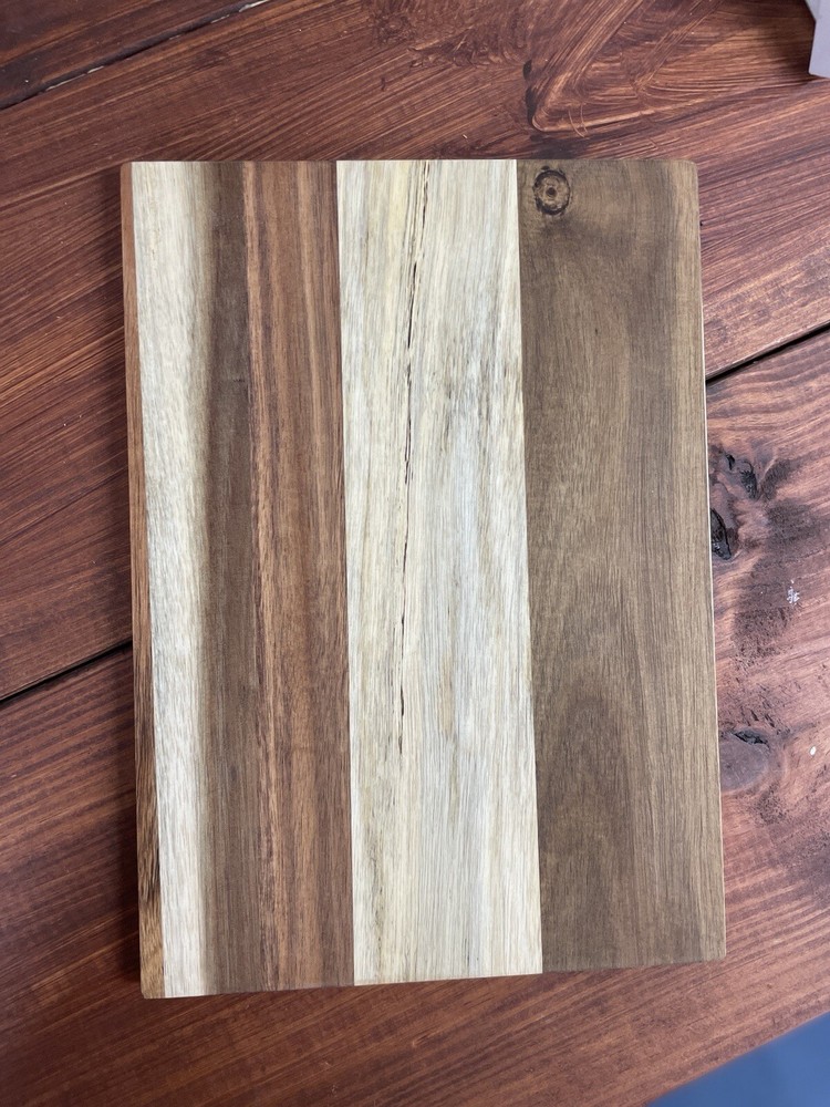 Acacia Cutting Board-image