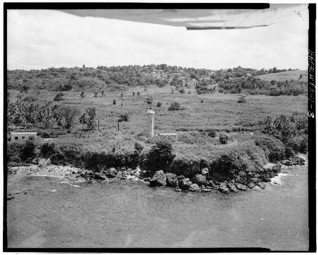 3. AERIAL VIEW LOOKING EAST - Faro de Punta Higuero, Punta Higuero, Centro
