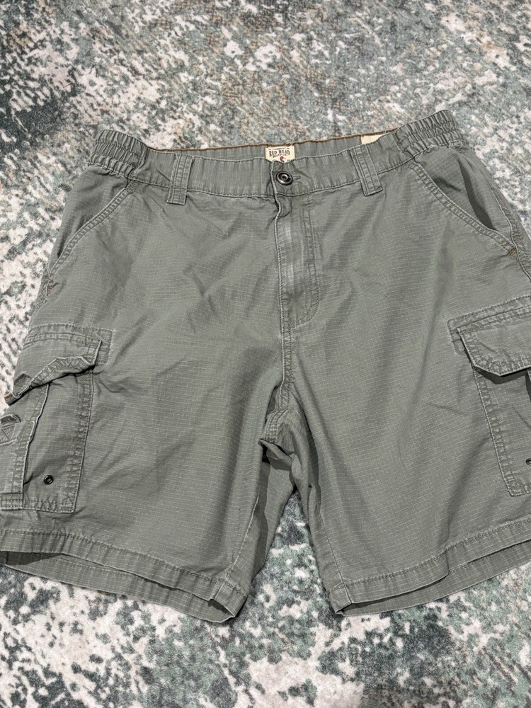 RedHead Army Green 100% Cotton Cargo Shorts Mens size 36