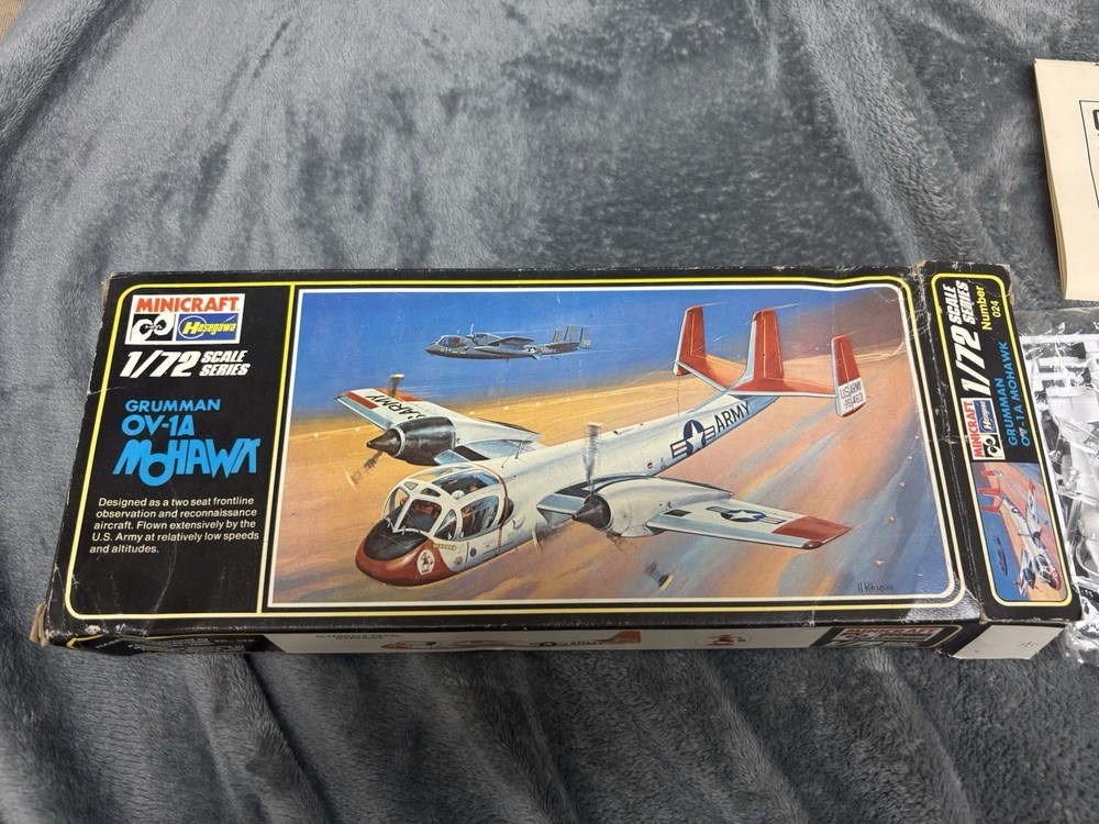 Minicraft Hasegawa 1:72 Grumman OV-1A Mohawk Unassembled Model Kit w/ Decals
