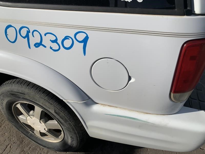 BRAVADA   1999 Fuel Filler Door 1002727