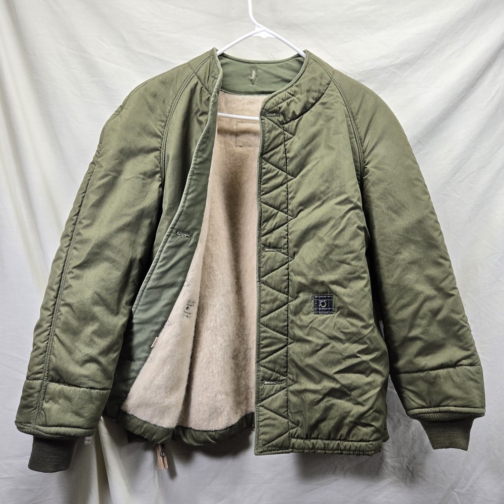 Vintage 1964 USAF Liner Jacket Men's Medium Green Wool Pile Coat Military 60s