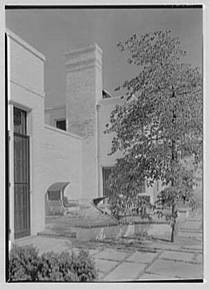 George R. Dyer, residence in Brookville, Long Island. Terrace, vertical
