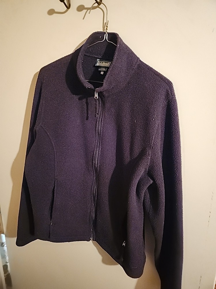 L.L. BeanWomen's Large Black Zip Up Fleece Sweatshirt
