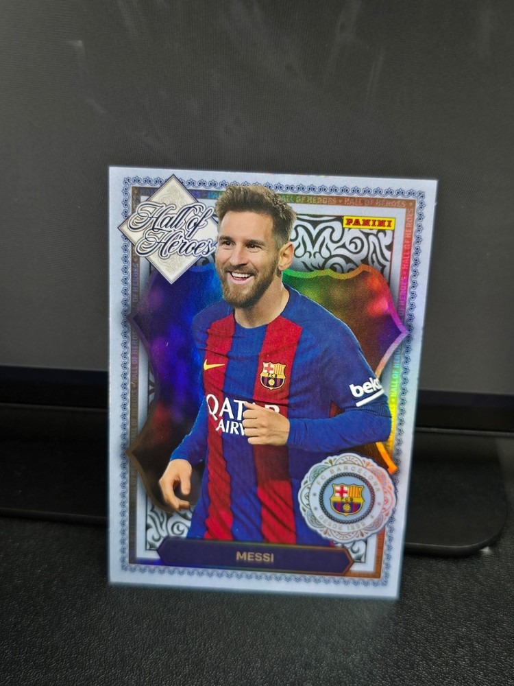 2026 Panini Club soccer half of hewes-Lionel Messi