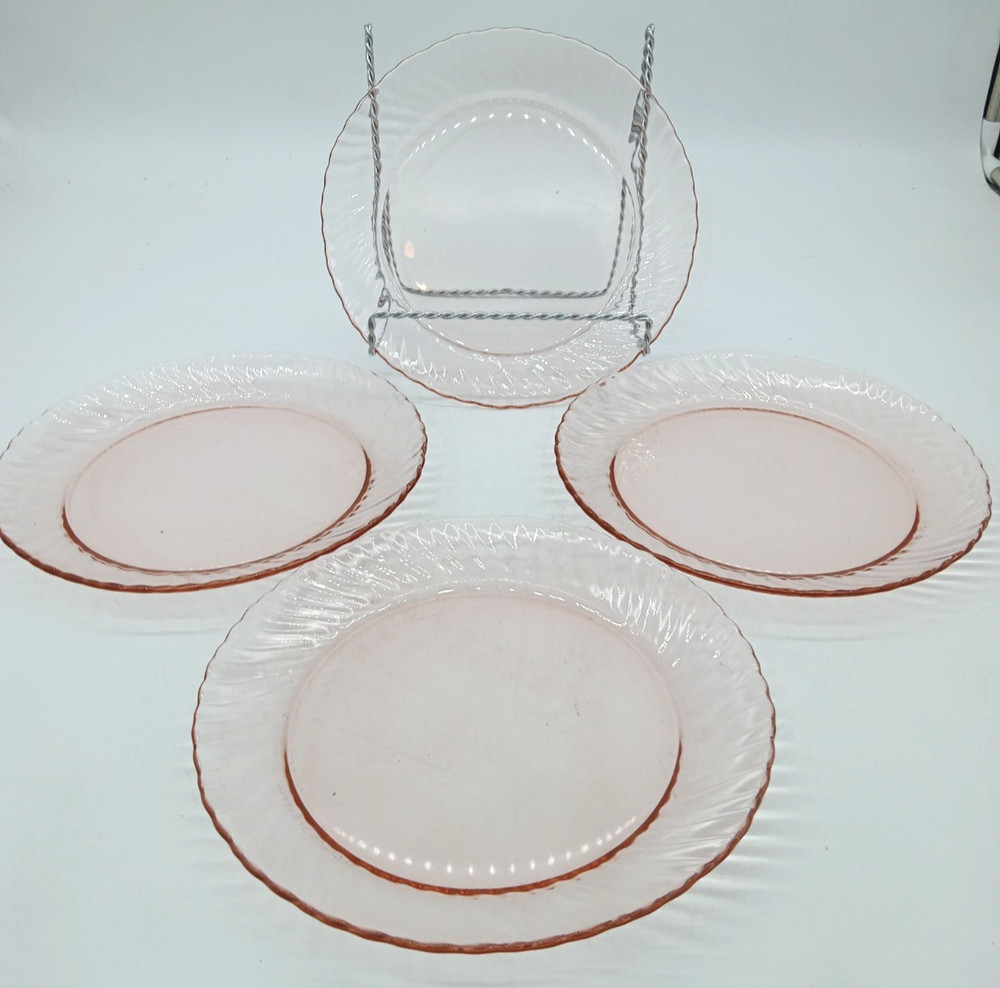 Vintage Arcoroc Rosaline Pink Swirl 7.5
