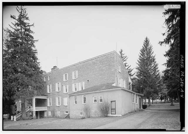 4. VIEW OF REAR (NORTH) FACADE OF HOUSE LOOKING SOUTHEAST - Pennsylvania
