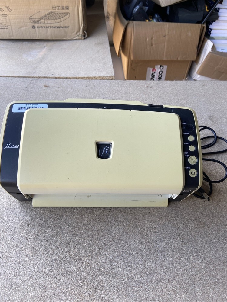 Fujitsu fi 6140z Flatbed Scanner