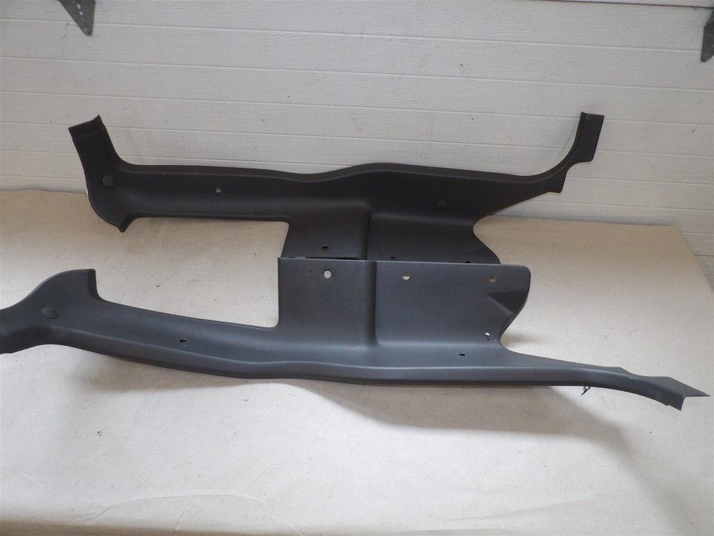 1998-2005 Ford Ranger Rear Interior Cab Corner Trim B Pillar Dark Gray Pair OEM