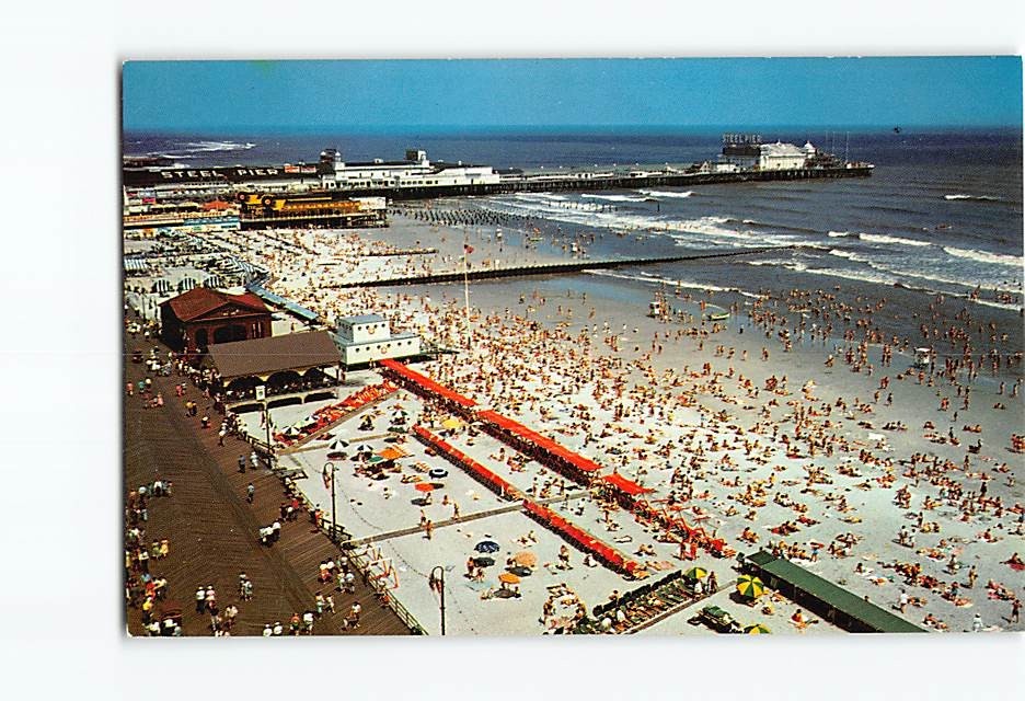 Postcard  Beach Scene Atlantic City New Jersey USA