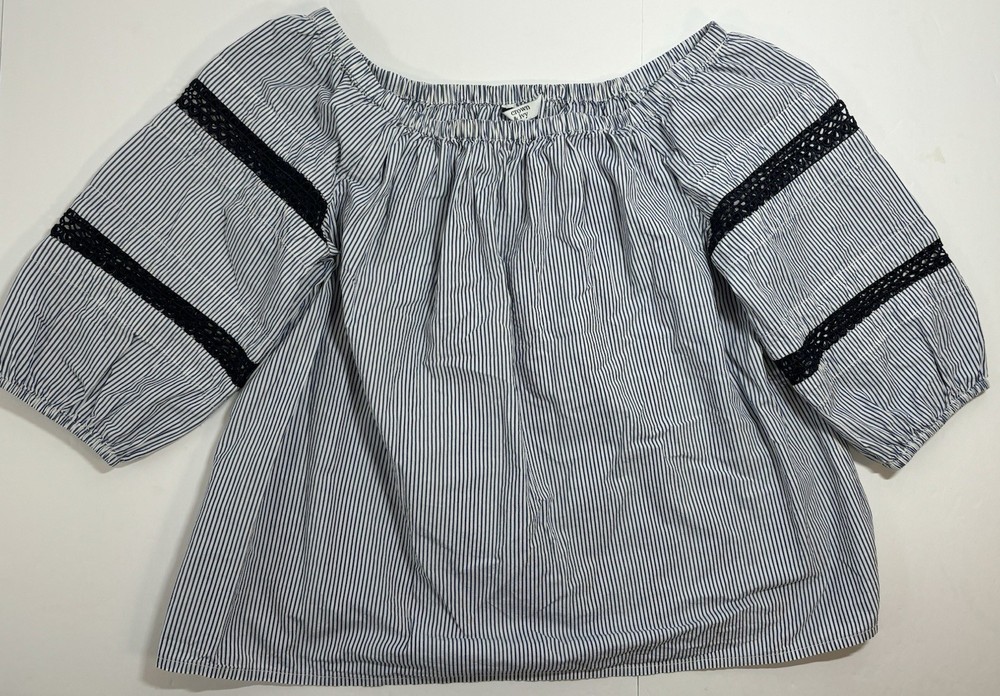 Crown & Ivy Women's Size Small Blue White Striped Off the Shoulder 3/4 Sleeve