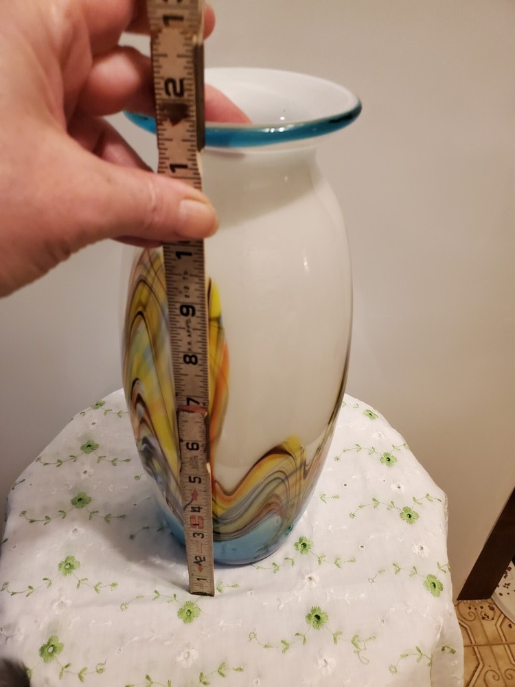 SALE! WAS 125. HANDBLOWN 11.75 in T. ART GLASS VASE WITH ABSTRACT DESIGN CASED.-image