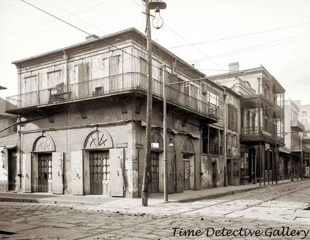 Old Absinthe House, New Orleans, Louisiana - c1900 - Historic Photo Print-image