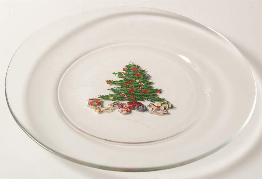Tienshan Holiday Hostess  Salad Plate 6146462