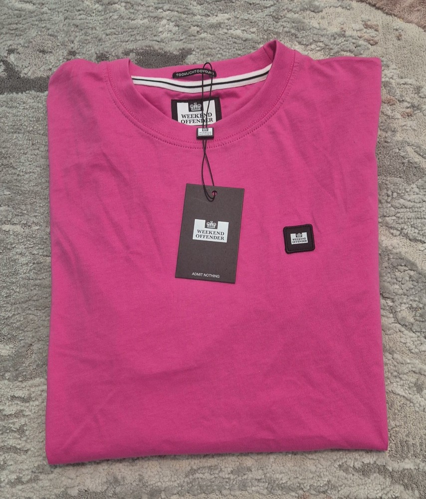 BNWT Weekend Offender Mens T Shirt Kingston Round Neck Shock Pink