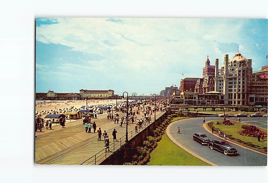Postcard Boardwalk in Atlantic City New Jersey USA