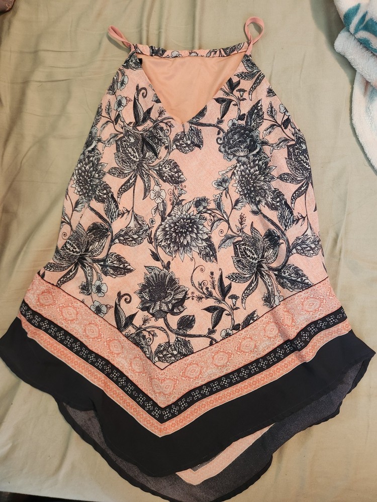 by & by Peach Black Floral V-Neck Sleeveless Tank Top Women Size M Regular