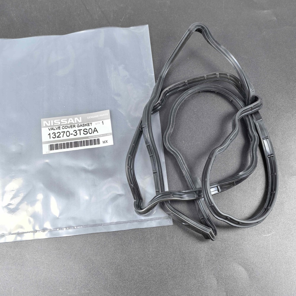 OEM Valve Cover Gasket Fits For 2014 -19 Nissan Rogue 2.5L 13270-3TS0A