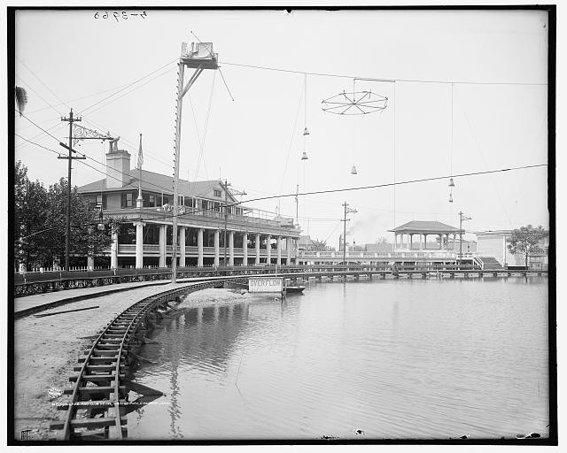 Lake,club house,amusements,waterfronts,tracks,Chester Park,Cincinnati,Ohio,1906