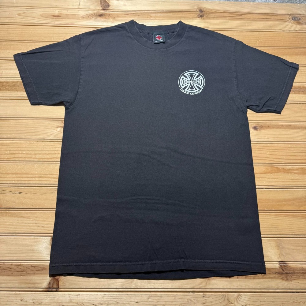 Vintage Y2K Independent Truck Company Cross Logo Skater Graphic T-Shirt Large