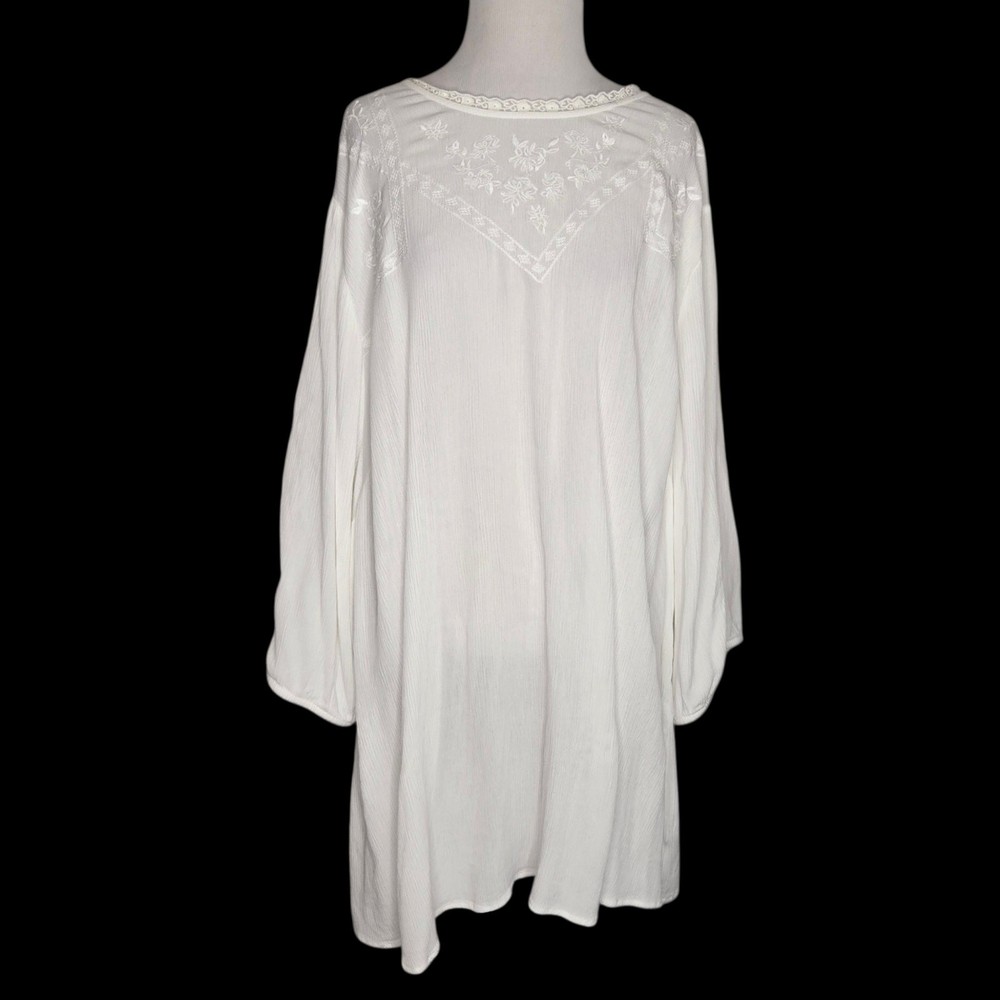 Torrid Women Ethereal White Embroidered Tunic Dainty Cottage Gauzy Women 5
