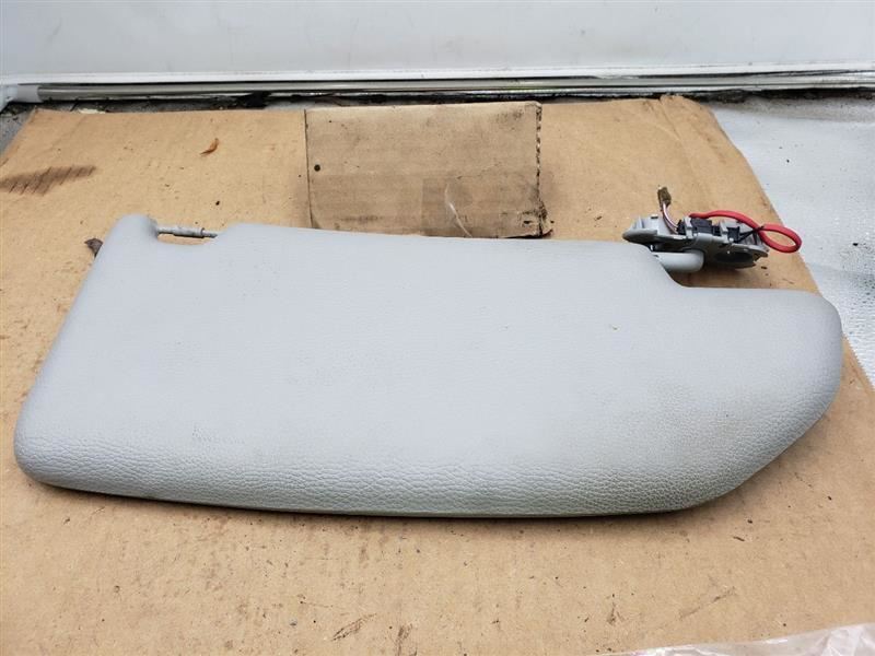 01-02 Volvo 60 Series Illuminated Driver Sun Visor VIN 153640 347981
