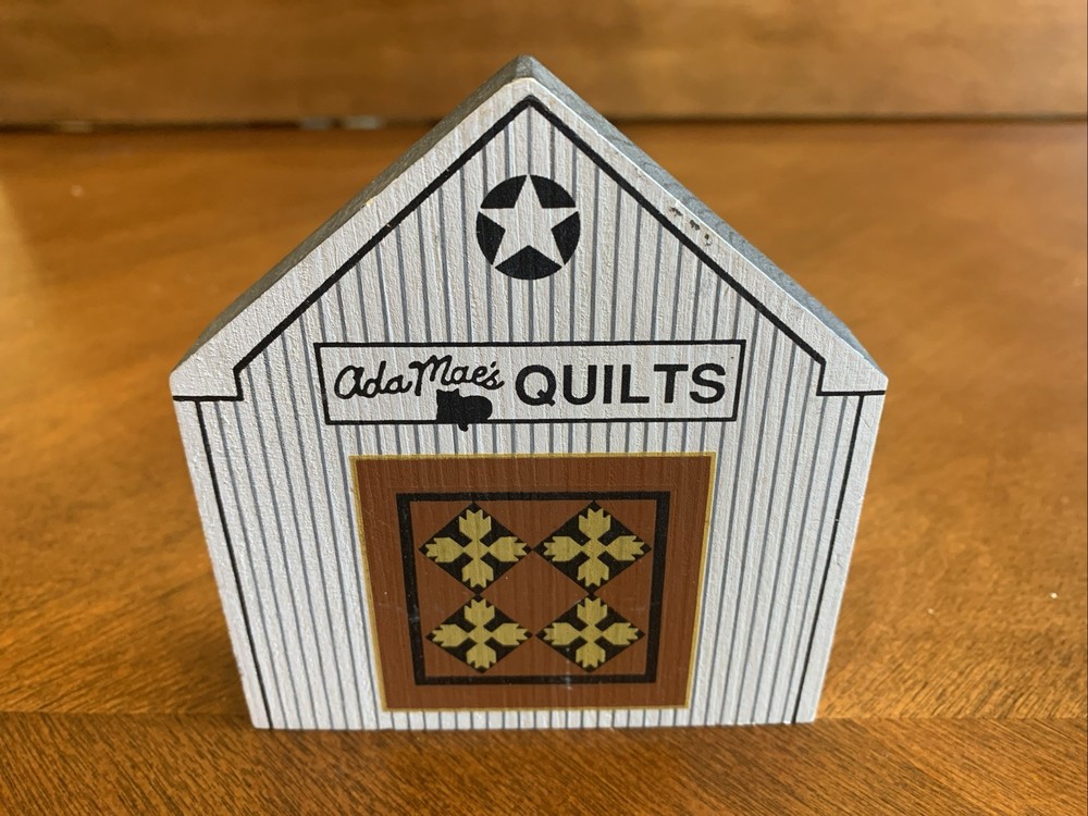 1991 Ada Mae’s Quilts Shelf Sitter From The Ohio Amish Series Of The Cat’s Meow