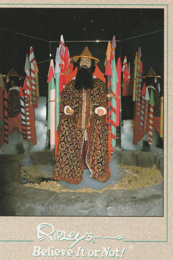Ripley's Believe It Or Not! Museum, Gatlinburg, Tennessee, Continental Postcard