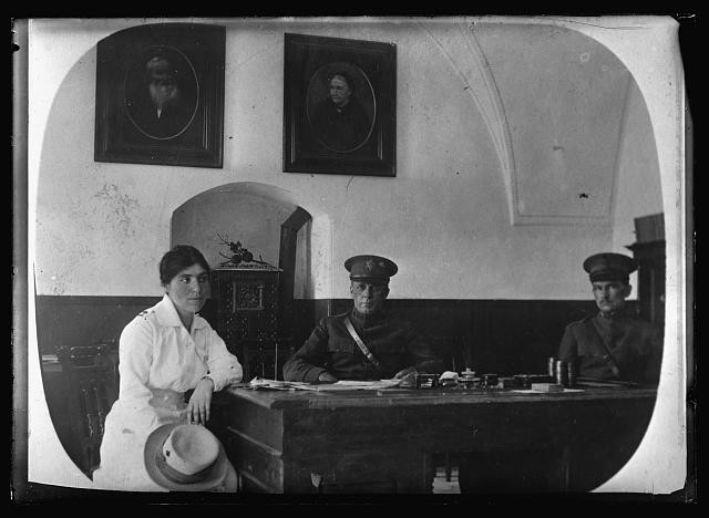 Photo:Palestine 1918 American Red Cross Staff Meams Nicol Chaffee Office