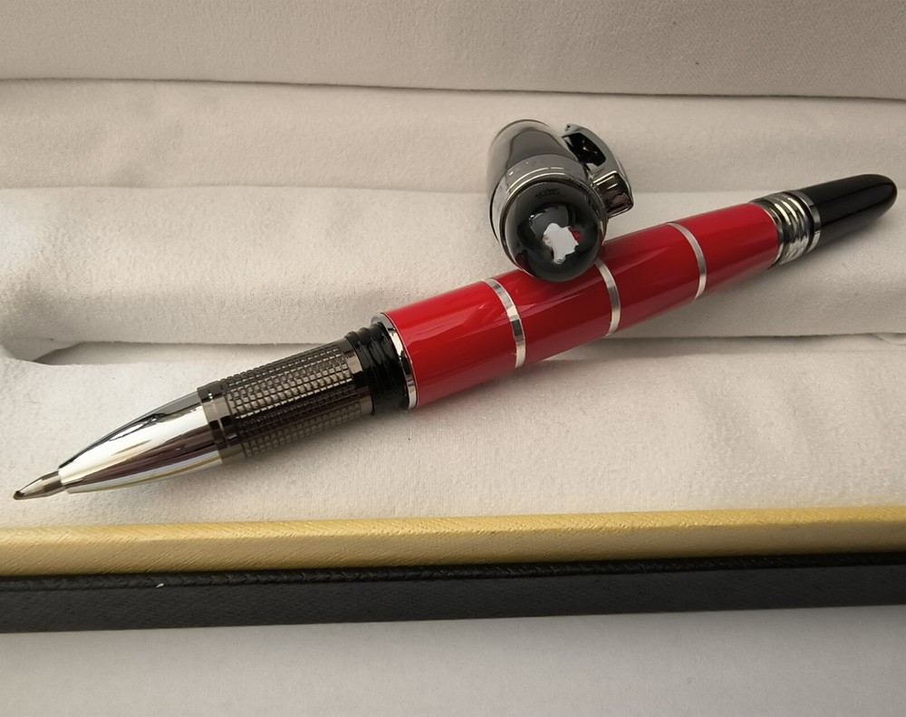 Deluxe Walker Series Red Color 0.7mm Rollerball Pen No Box #7