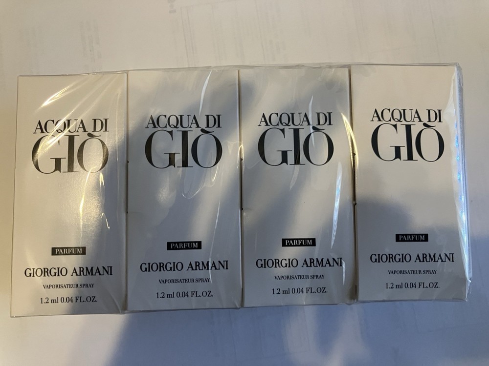 Giorgio Armani Acqua Di Gio Parfum Spray Carded Samples .04oz / 1.2ml each X 16