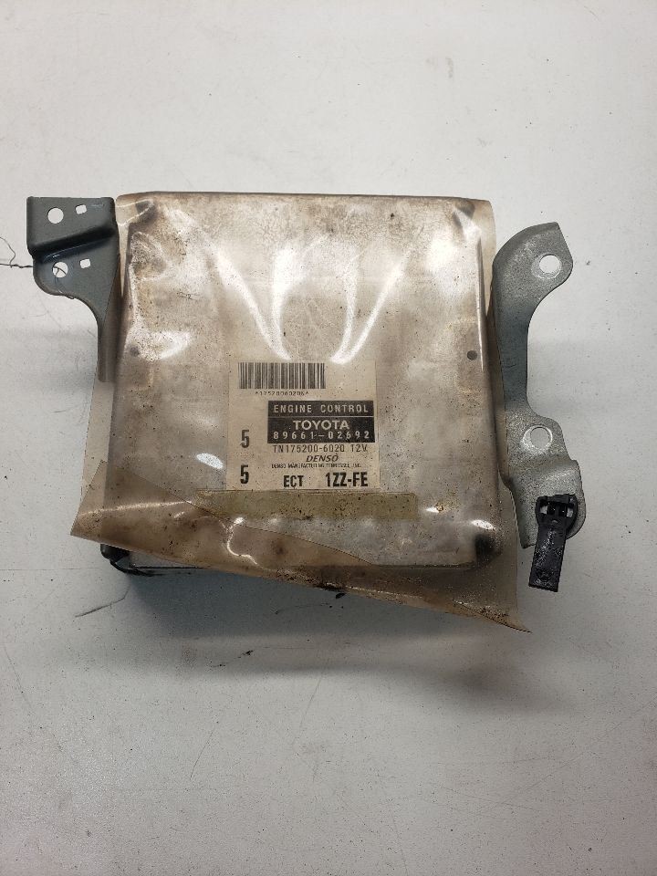 Engine ECM Electronic Control Module Automatic 4 Speed Fits 00 PRIZM Used OEM