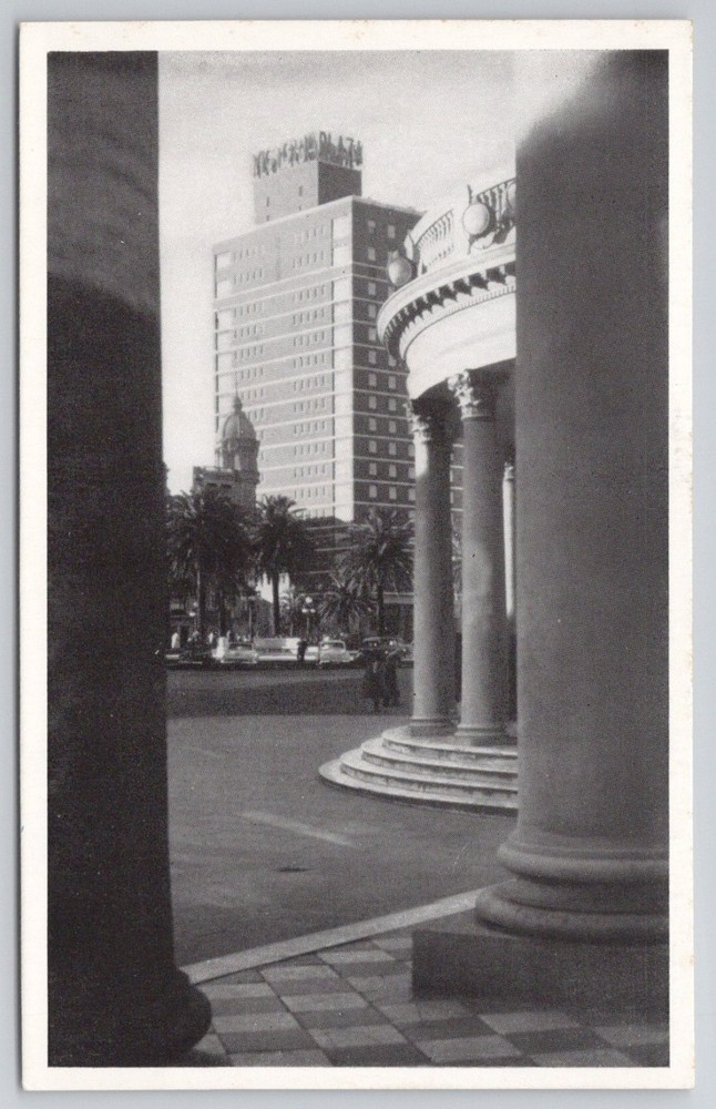 Montevideo Uruguay Plaza Independencia 1950s Photo Postcard R.O. del U.