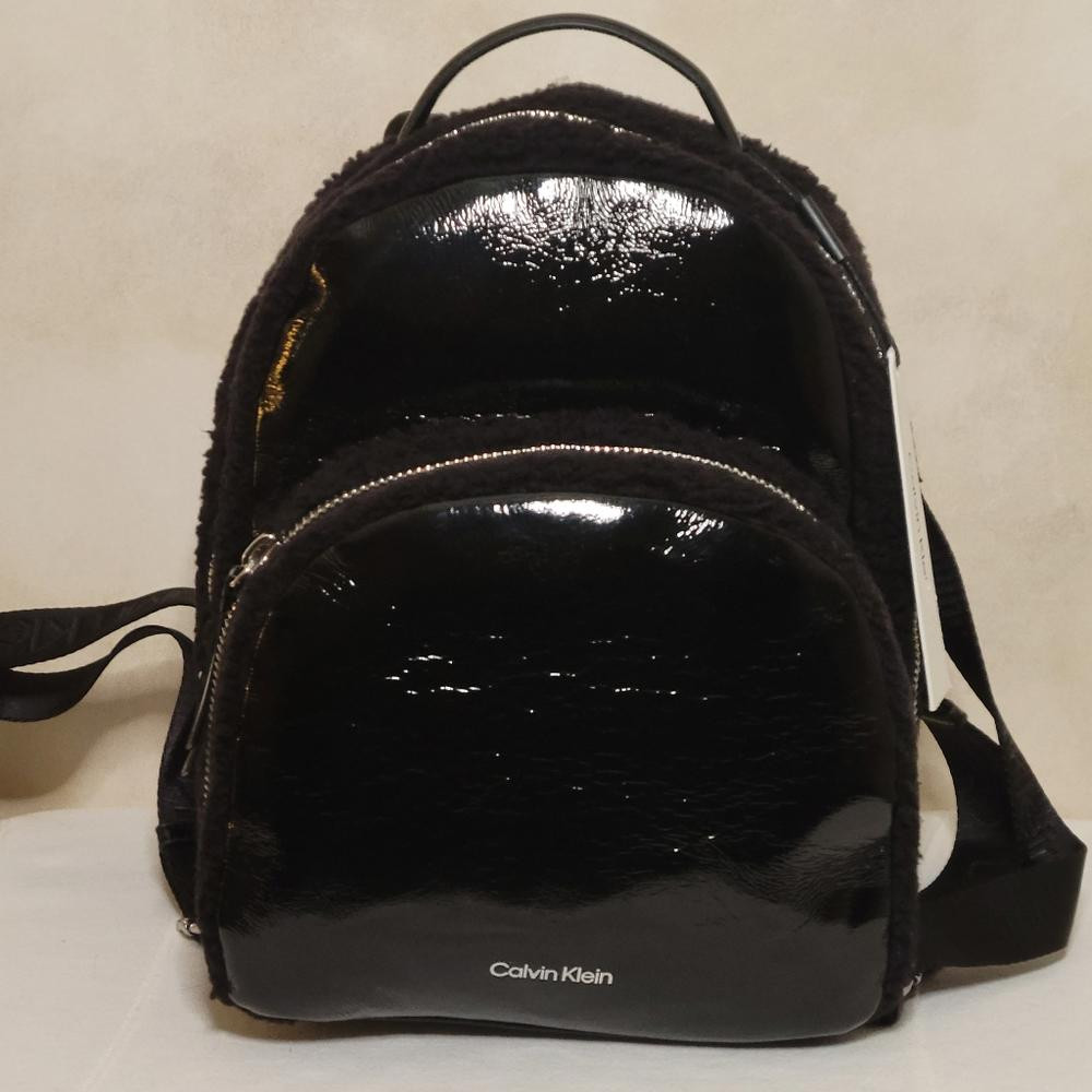 Calvin Klein Estelle Novelty- Backpack in Black/Black