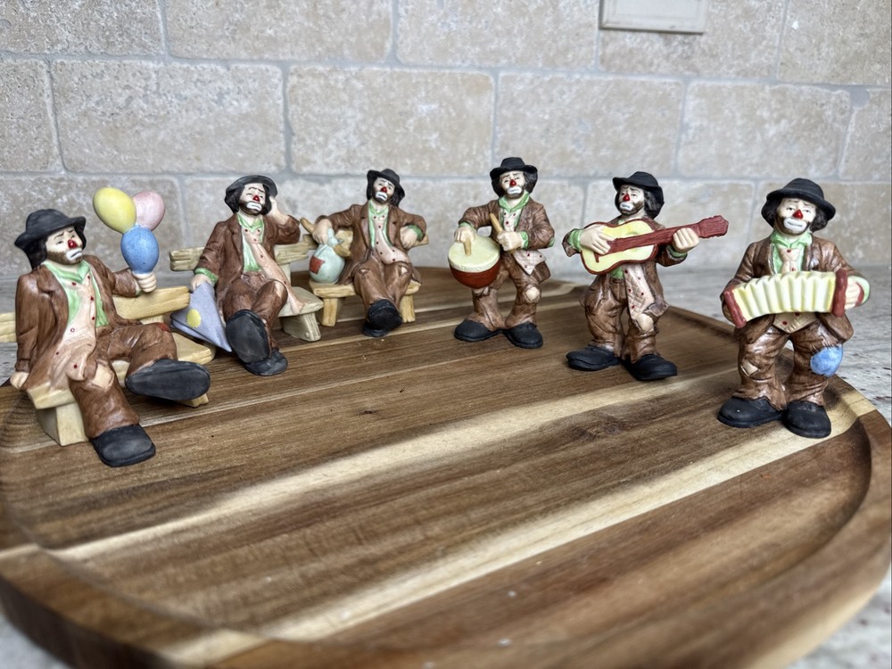 Vintage Emmett Kelly Flambro Band & Clowns on Benches Lot of 6 Mint Condition