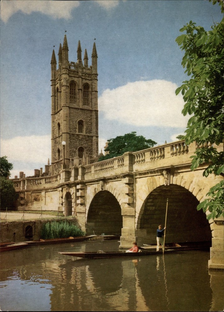 Magdalen College Oxford Tower Bridge vintage postcard v523