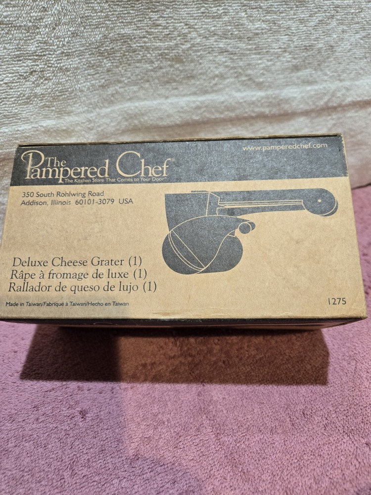 Pampered Chef Premium Deluxe Rotary Cheese Grater with Container