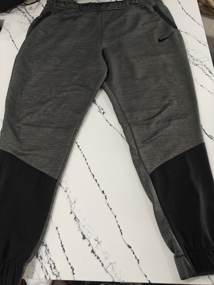 Nike Dri-Fit Joggers Mens Size XXL Gray Two Tone Athleisure Sweatpants Stretch