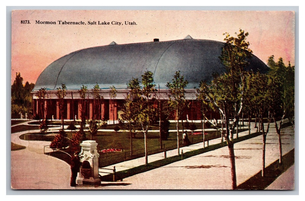 Salt Lake City Utah Mormon Tabernacle 8173 Exterior View Divided Back Postcard