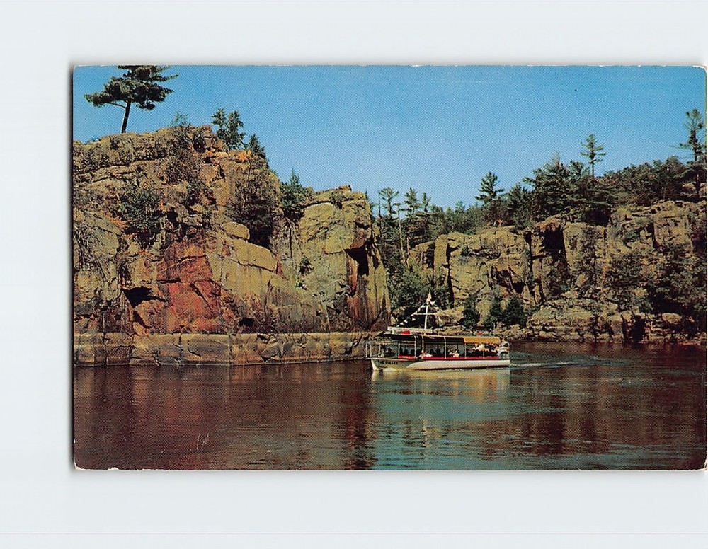 Postcard Sightseeing Boat 