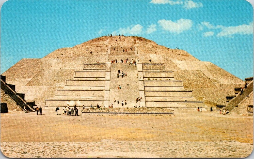 Vintage Teotihuacan Pyramid of the Moon Mexico Postcard VISTACOLOR AMMEX
