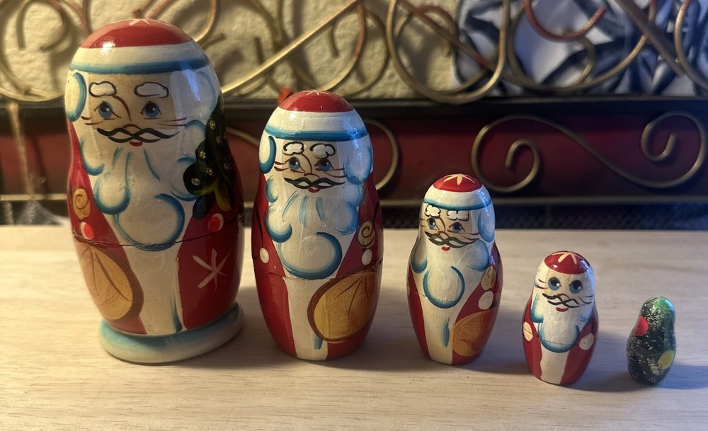Vintage Santa Claus Russian Nesting Dolls 5 Wooden Christmas  Matryoshka