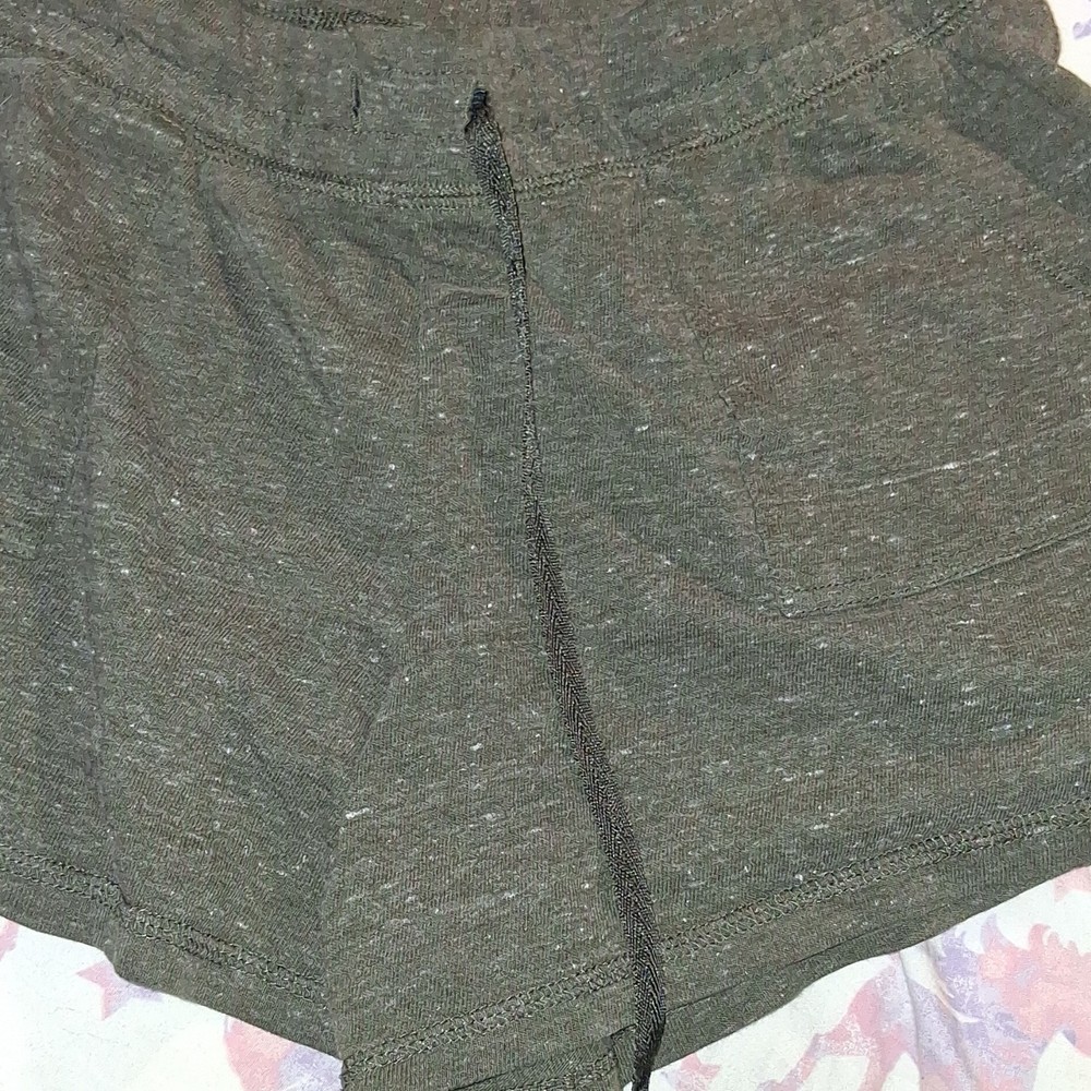 Athletic Works Women's Olive Knit Athletic Shorts Drawstring Pockets