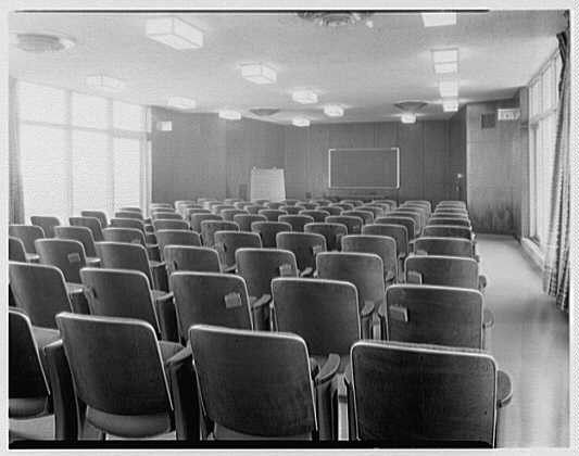 Photo:Esso Building, Baton Rouge, Louisiana. Assembly curtains, open