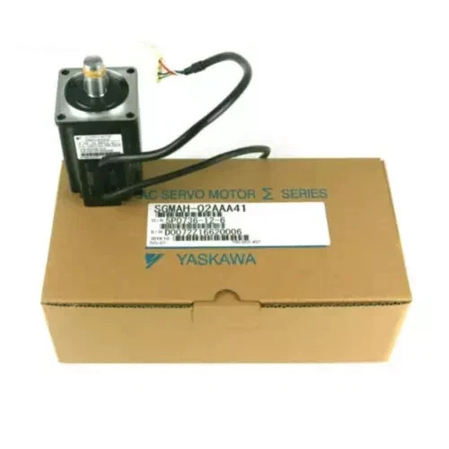 1PCS New SGMAH-02AAA41 Yaskawa Servo Motor SGMAH-02AAA41