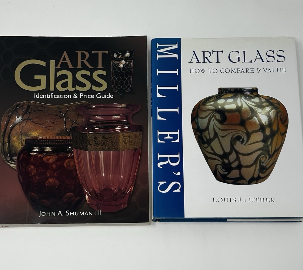 Art Glass Reference Lot (2): Shuman Price Guide, Miller’s How to Compare & Value