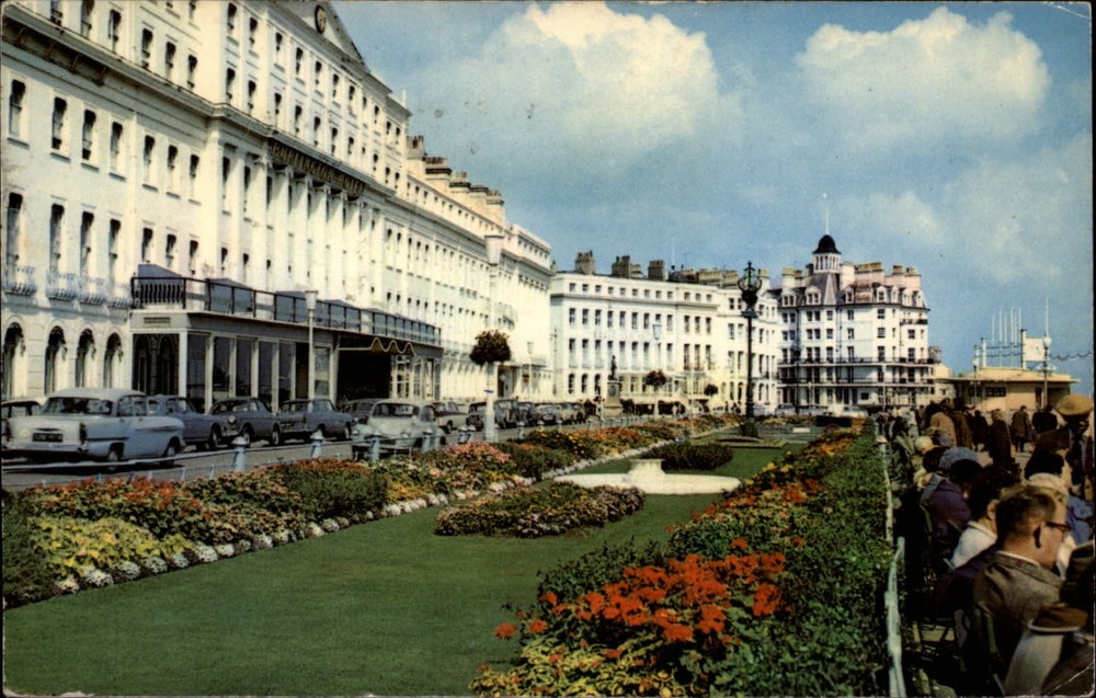 Eastbourne East Sussex Co England Carpet Gardens vintage cars 1960 postcard