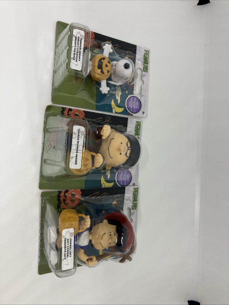 Peanuts Halloween Mini Figures Charlie Brown Snoopy And Lucy New In Box