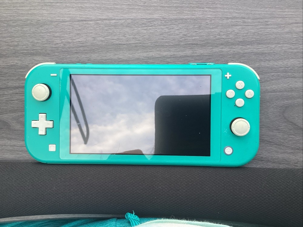 Nintendo Switch Lite Hand-Held Gaming Console - Turquoise (HDH-001)